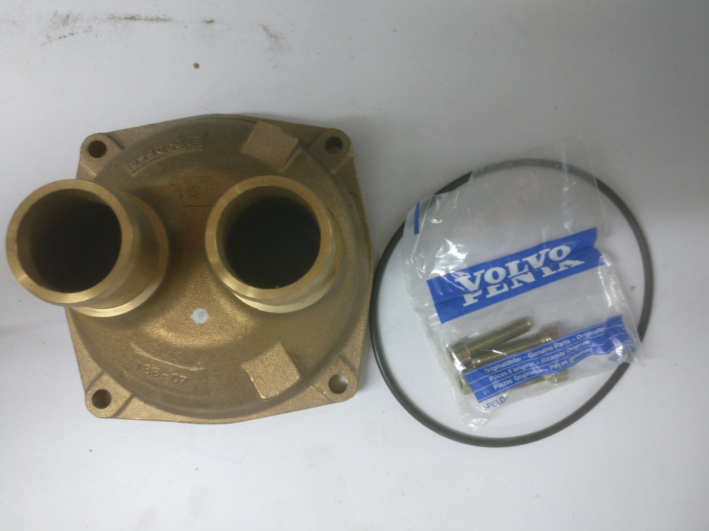 Volvo Penta Cap 3889405