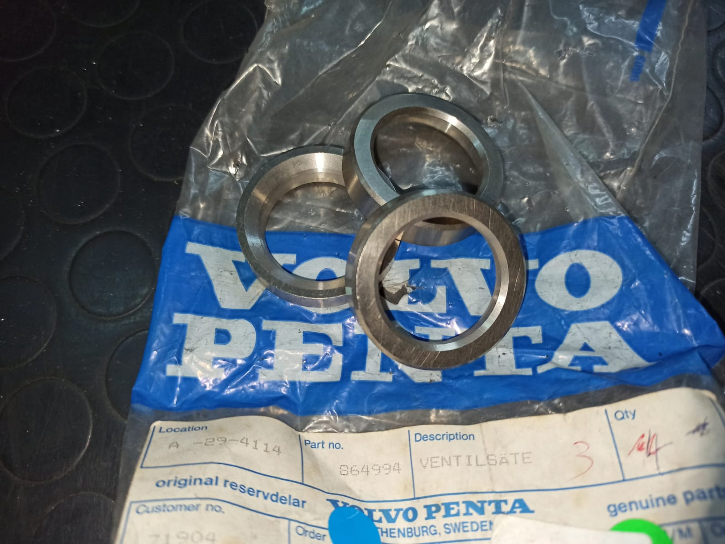 Volvo Penta Valve set - 864994